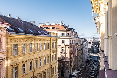 Mánesova, Vinohrady - Prague 2 | Sale, Apartment, One-bedroom (2+kk), 64 m²