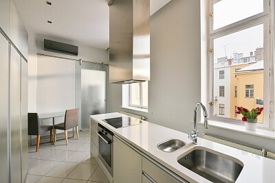 Veleslavínova, Staré Město - Prague 1 | Sale, Apartment, Five-bedroom (6+1), 296 m²