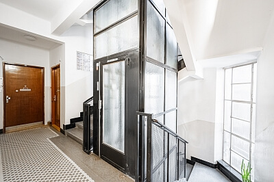 Kostelní, Holešovice - Prague 7 | Sale, Apartment, Three-bedroom (4+1), 141 m²