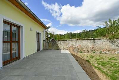 Lipová, Lštění - Benešov | Pronájem, Byt, 3+kk, 97 m²