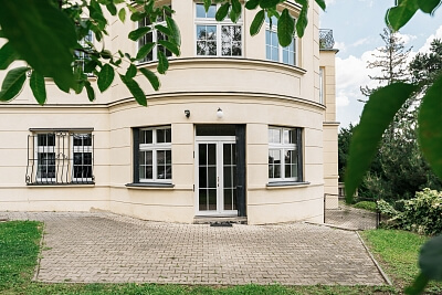 U Plátenice, Smíchov - Praha 5 | Pronájem, Byt, 5+kk, 225 m²