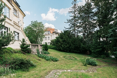 U Plátenice, Smíchov - Praha 5 | Pronájem, Byt, 5+kk, 225 m²