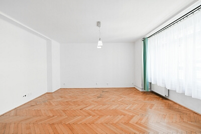 Benediktská, Staré Město - Prague 1 | Sale, Apartment, Two-bedroom (3+kk), 73 m²