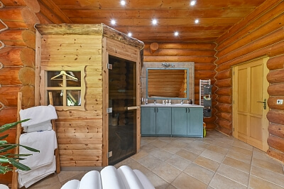 Podzámčok - Zvolen | Predaj, Rodinný dom, 6-izbový, 547 m²