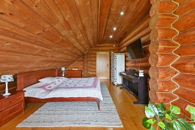 Podzámčok - Zvolen | Predaj, Rodinný dom, 6-izbový, 547 m²